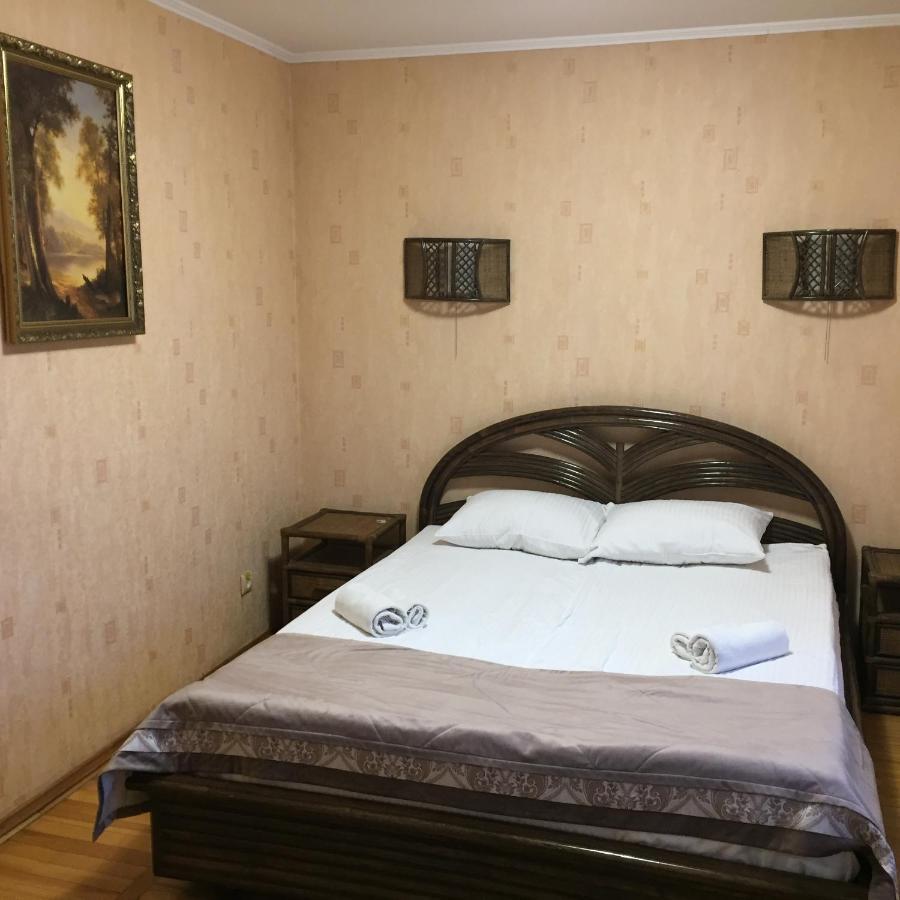 Hotel Tourist Rivne Exterior foto